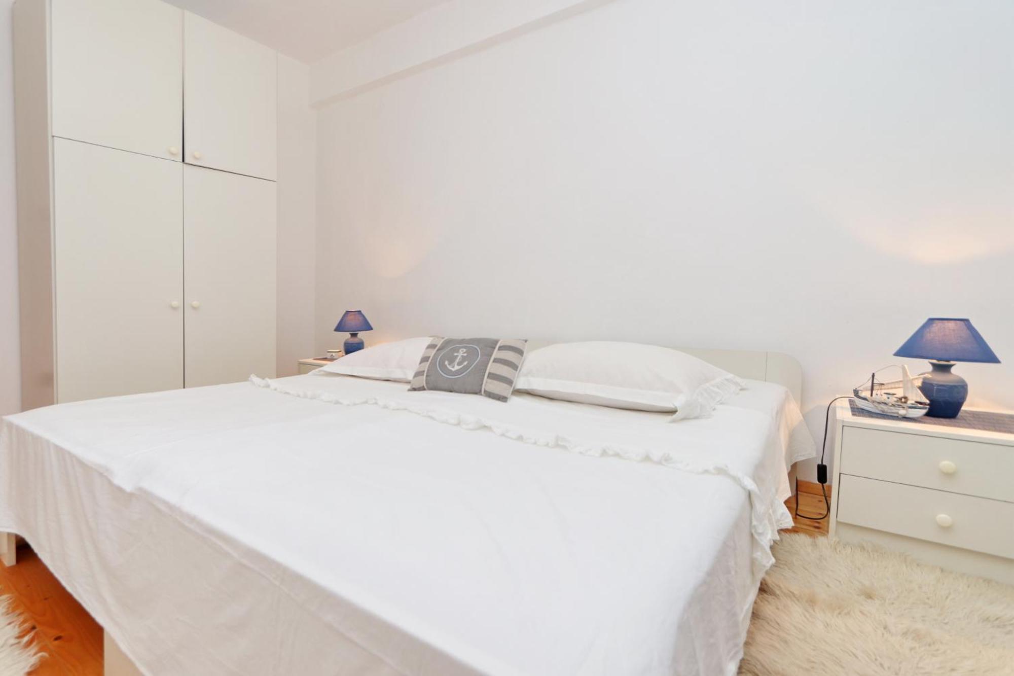 Apartments By The Sea Prizba, Korcula - 4484 Rom bilde